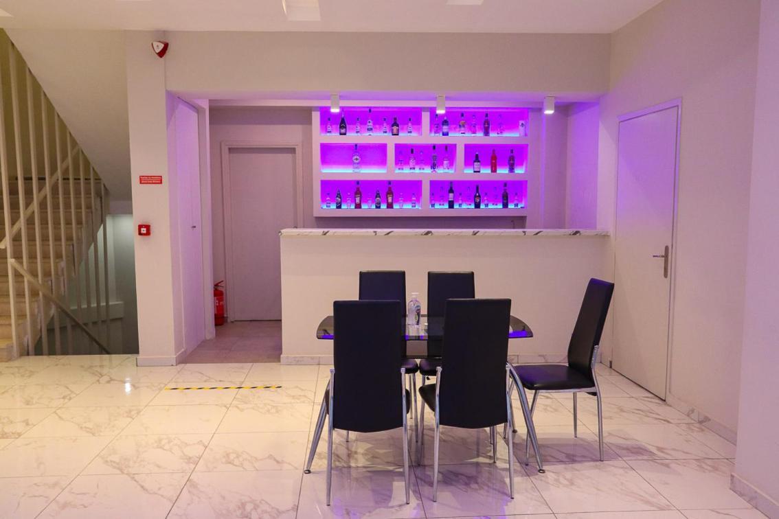 Hotel Banbus 루트라 에디프수 외부 사진
